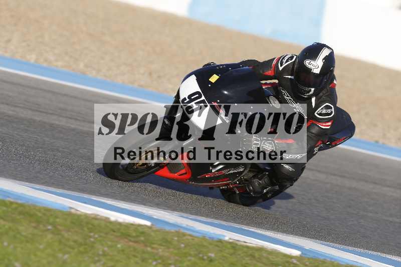 Archiv-2025/02 28.-31.01.2025 Moto Center Thun Jerez/gruen-green/95